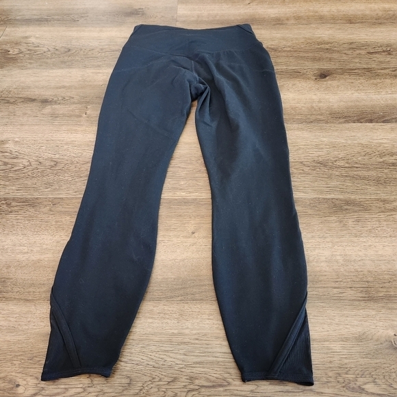 Athleta High Rise Peekaboo Powervita - Picture 4 of 4